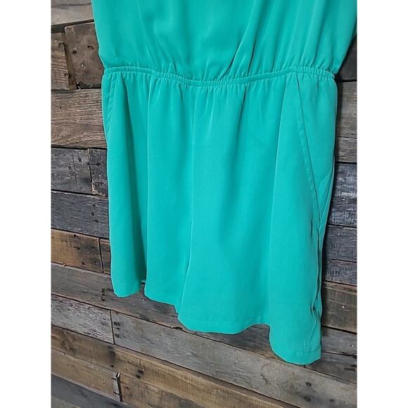 Romper Green Romper Scallop V-Neck Bodice Large - Picture 3 of 9